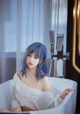 欧美萝莉白丝袜_4K影视在线观看