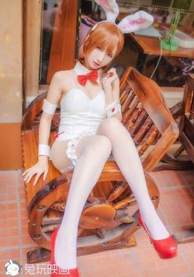 欧美女睡衣_BD韩语BD在线观看
