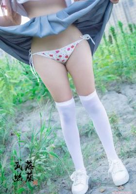 手机欧美壁纸黑白图片_DVD高清视频观看