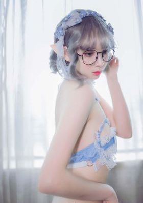 国产艳妇re最新_DVDHD高清在线观看