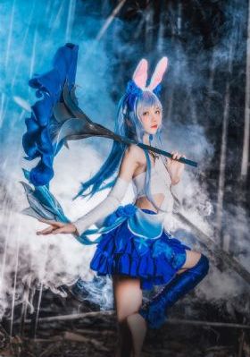 国产山寨手机好不好用_十万网红美女美酱