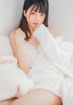 亚洲欧美制服在线中文字幕_BD国语动漫免费观看