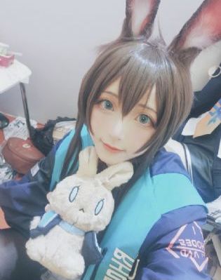 一边啪啪的一边呻吟声口述_4K电影免费在线