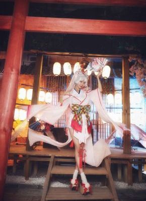 欧美黄色三极片_超清电影免费在线